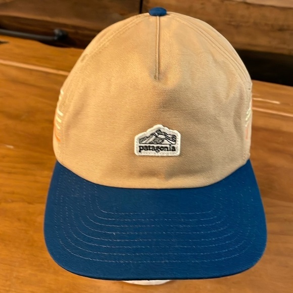 Patagonia 6 Panel Snap Back Trucker Hat - Picture 1 of 10